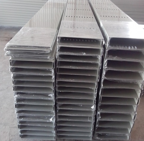 Powder coated cable tray