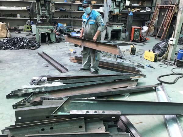 Bộ đà trạm biến áp ngồi